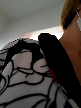 MILEIDE980 online show from September 25, 2025, 1:04 pm