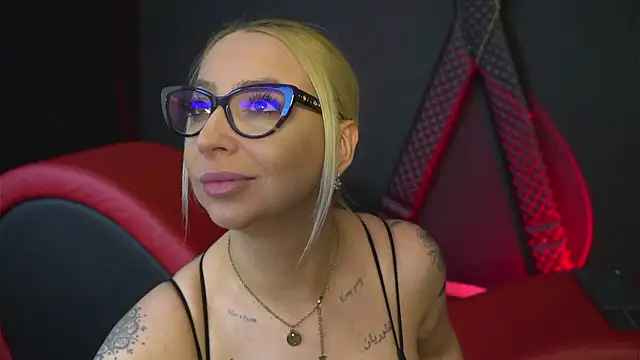 Snapshot of CelineConner chatting on February 27, 2026, 5:18 am CelineConner online show from February 27, 2026, 5:18 am