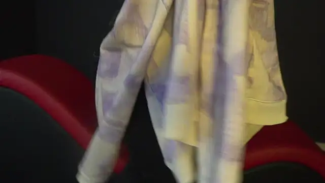 Snapshot of CelineConner chatting on March 4, 2026, 5:13 am CelineConner online show from March 4, 2026, 5:13 am