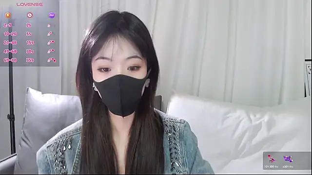 Duludulu 007 online show from April 22, 2026, 2:25 am