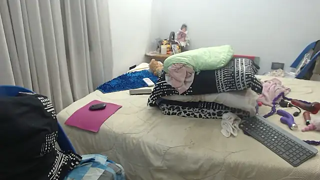 Anny Smith69 online show from January 7, 2026, 10:45 pm