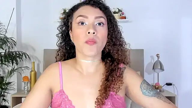 Zoe Gruber online show from February 13, 2026, 12:06 am