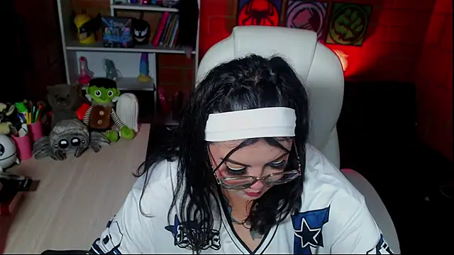 juliette rd online show from September 11, 2025, 7:08 am