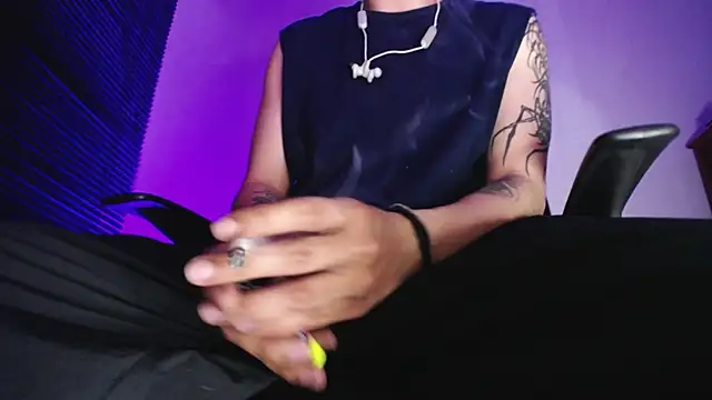 zacwatson  online show from March 24, 2026, 2:16 am