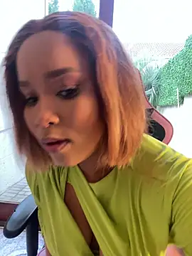 Stunning Booty online show from March 4, 2026, 4:02 pm