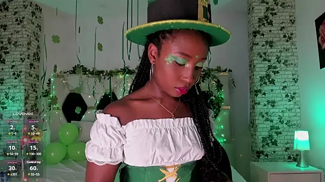 EmmaSanzz  online show from March 17, 2025, 11:53 am