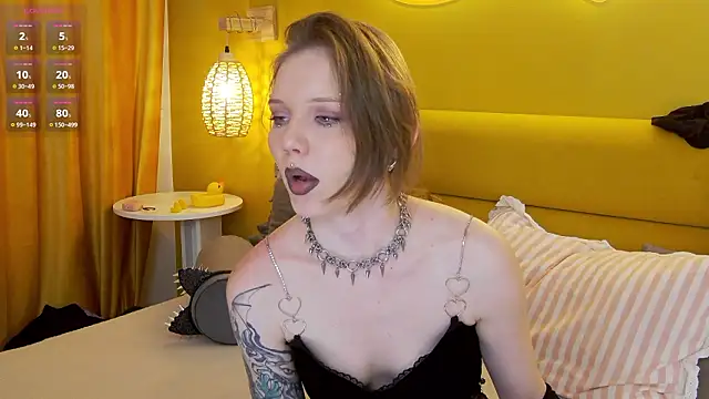 lessysweety online show from February 26, 2026, 3:27 am