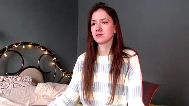 Snapshot of wow__kelly chatting on February 19, 2026, 12:01 pm wow kelly online show from February 19, 2026, 12:01 pm