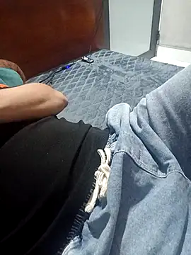 Snapshot of Vvvvvieett chatting on February 5, 2026, 12:54 pm Vvvvvieett online show from February 5, 2026, 12:54 pm