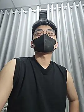 Snapshot of xboyvn9 chatting on November 7, 2025, 2:28 pm xboyvn9 online show from November 7, 2025, 2:28 pm