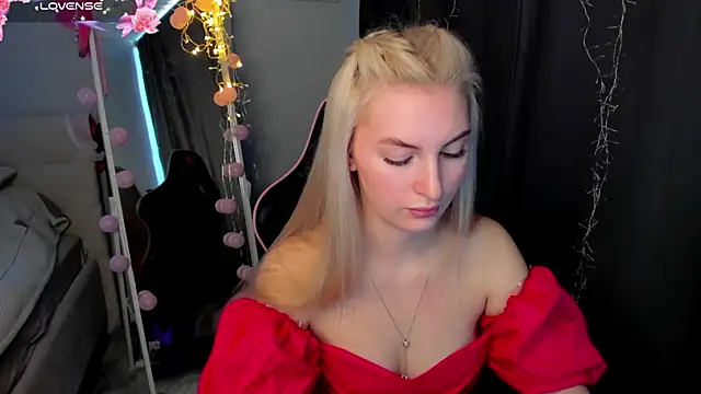 Kimmy powell online show from March 25, 2026, 2:50 am