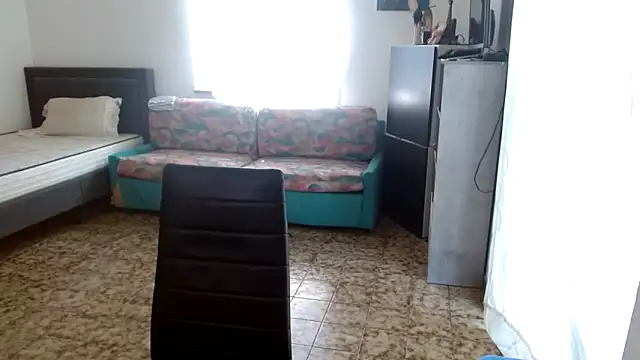 danasantoreal online show from May 20, 2026, 2:01 pm
