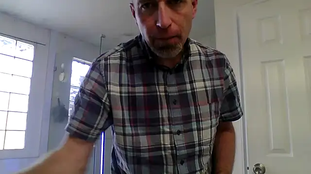 El Gizmo online show from February 9, 2026, 5:50 pm