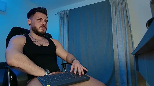 juliusmasters online show from December 24, 2024, 2:10 am
