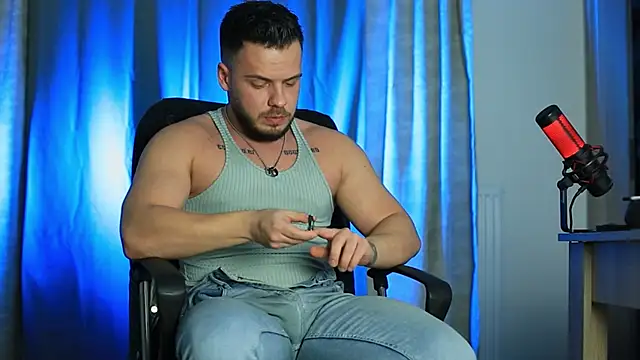 juliusmasters online show from January 11, 2025, 10:18 pm