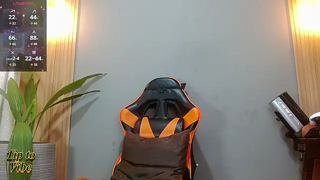 Mr WhiteCock online show from January 14, 2026, 11:20 pm