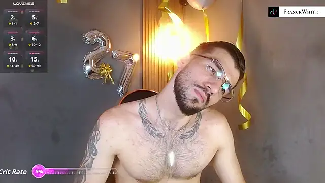 Snapshot of Mr_WhiteCock chatting on July 10, 2026, 5:48 pm Mr WhiteCock online show from July 10, 2026, 5:48 pm