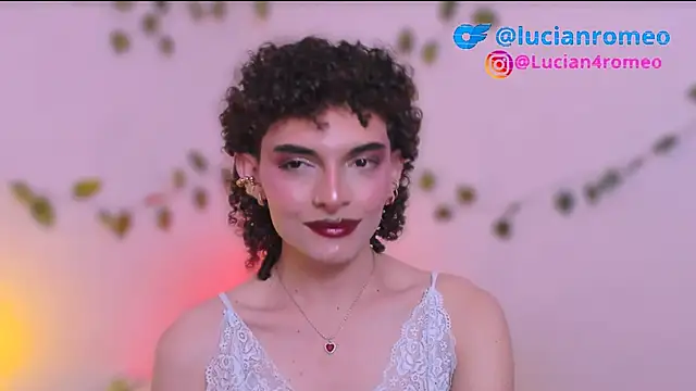 Snapshot of lucianromero chatting on December 7, 2024, 4:53 am lucianromero online show from December 7, 2024, 4:53 am