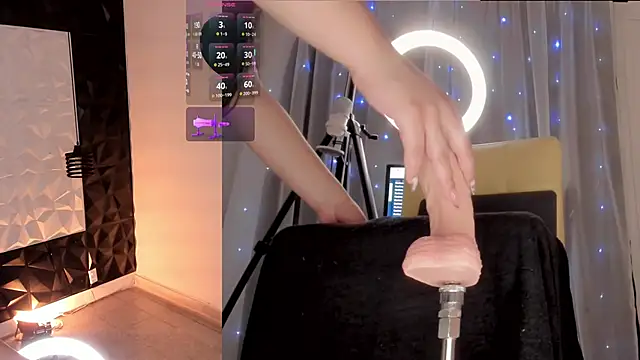 nickky   online show from March 4, 2025, 3:44 am