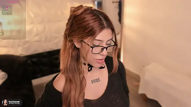 nickky   online show from April 8, 2026, 3:39 am