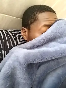 Snapshot of ArisingTurret chatting on November 7, 2025, 6:46 am ArisingTurret online show from November 7, 2025, 6:46 am