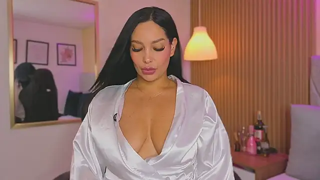 Dakota diaz  online show from February 2, 2026, 7:34 pm