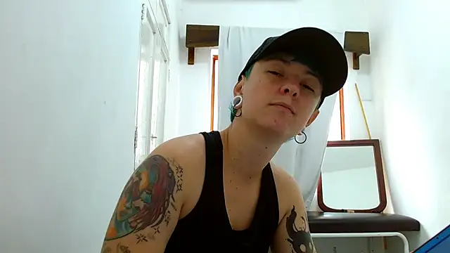 tomboyblue online show from February 13, 2026, 2:24 pm