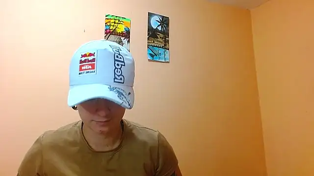tomboyblue online show from July 25, 2026, 5:32 pm