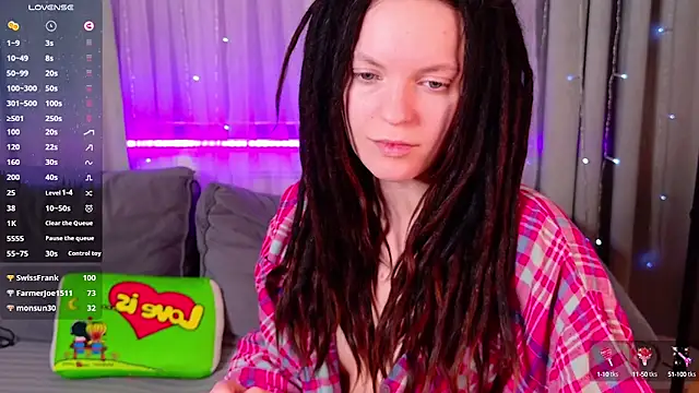 Snapshot of CoreyJane chatting on March 18, 2025, 7:30 am CoreyJane online show from March 18, 2025, 7:30 am