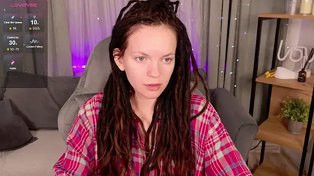 Snapshot of CoreyJane chatting on October 3, 2025, 5:04 am CoreyJane online show from October 3, 2025, 5:04 am