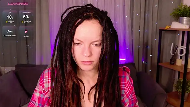 Snapshot of CoreyJane chatting on November 20, 2025, 4:34 am CoreyJane online show from November 20, 2025, 4:34 am