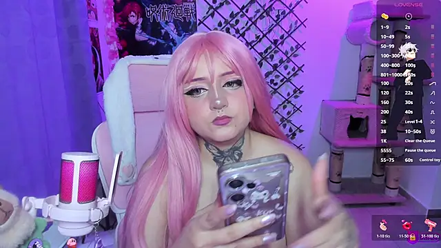 MaddyFooxx online show from May 31, 2026, 10:55 pm