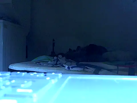 Ian zaenzz online show from September 19, 2025, 6:08 pm