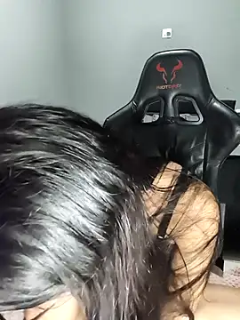 Snapshot of Livia_Diaz chatting on April 13, 2026, 2:17 am Livia Diaz online show from April 13, 2026, 2:17 am