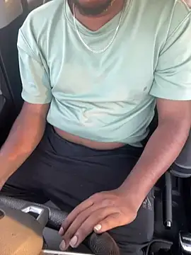 Snapshot of bighorn2000 chatting on February 24, 2025, 12:16 pm bighorn2000 online show from February 24, 2025, 12:16 pm