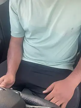 Snapshot of bighorn2000 chatting on February 25, 2025, 1:52 am bighorn2000 online show from February 25, 2025, 1:52 am