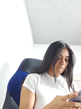 anny vittar online show from February 27, 2026, 4:56 am