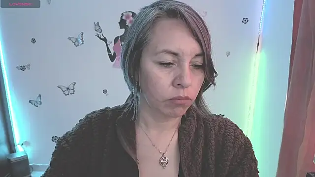 Snapshot of Lady_breaks_hearts chatting on July 16, 2026, 1:06 pm Lady breaks hearts online show from July 16, 2026, 1:06 pm