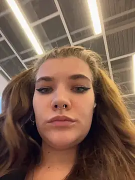 Snapshot of Holy_Tereza chatting on May 1, 2026, 4:00 pm Holy Tereza online show from May 1, 2026, 4:00 pm