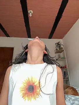 ViolettaSummer online show from April 11, 2026, 8:02 pm