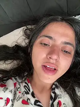 ViolettaSummer online show from June 8, 2026, 1:11 pm