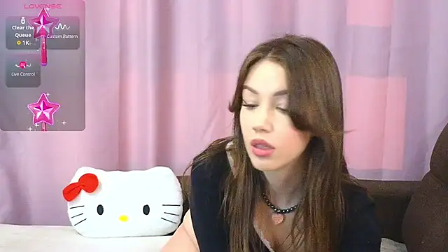 ellie kramer online show from April 14, 2026, 4:29 am