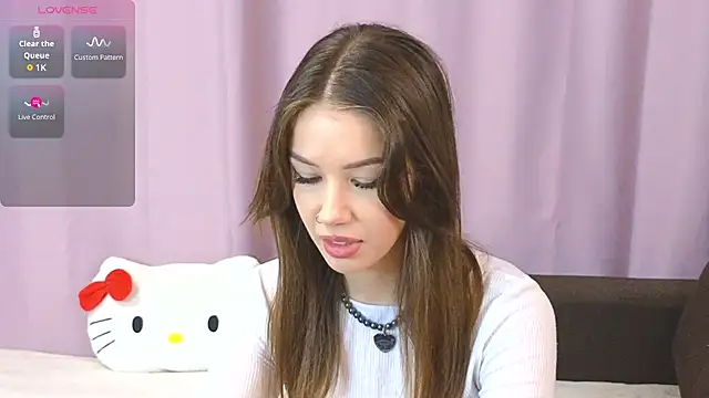 Snapshot of ellie_kramer chatting on June 28, 2026, 6:58 pm ellie kramer online show from June 28, 2026, 6:58 pm