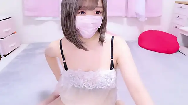 Snapshot of -YU- chatting on March 23, 2026, 5:28 pm -YU- online show from March 23, 2026, 5:28 pm