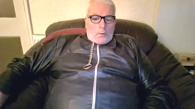 Leatherman63 online show from October 23, 2025, 5:55 pm