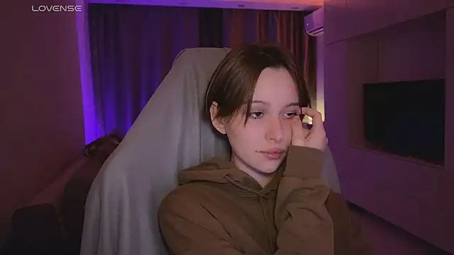 yourconcept online show from September 13, 2025, 11:15 pm