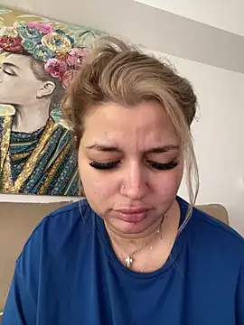 Snapshot of AllysonK chatting on February 20, 2026, 12:16 pm AllysonK online show from February 20, 2026, 12:16 pm