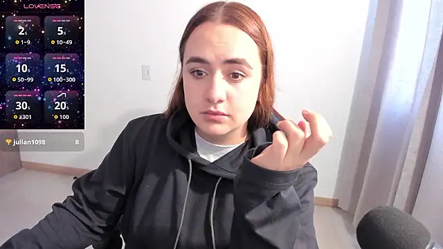 Snapshot of maryluna95 chatting on February 6, 2026, 7:50 pm maryluna95 online show from February 6, 2026, 7:50 pm