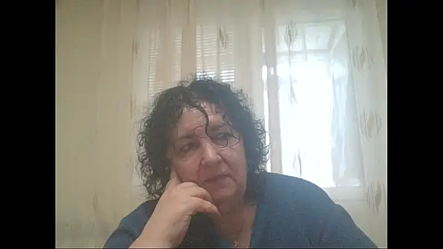 maturekorine online show from May 9, 2026, 2:22 pm