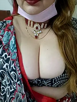 Snapshot of Rupaleesexy chatting on June 24, 2026, 7:35 pm Rupaleesexy online show from June 24, 2026, 7:35 pm